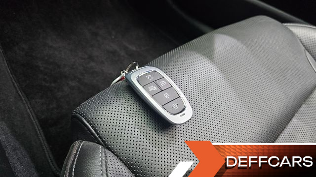 Hyundai GRANDEUR Premium купить на сайте DeffCars