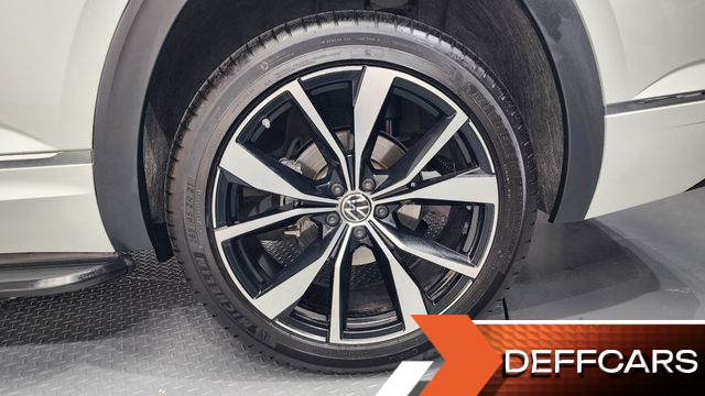 Volkswagen ATLAS 2.0 TSI R-LINE 7-Seater купить на сайте DeffCars
