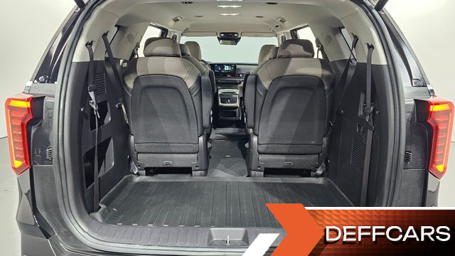 Kia CARNIVAL 9-Seater Noblesse купить на сайте DeffCars