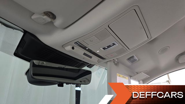 Land Rover DISCOVERY SPORT P250 SE купить на сайте DeffCars