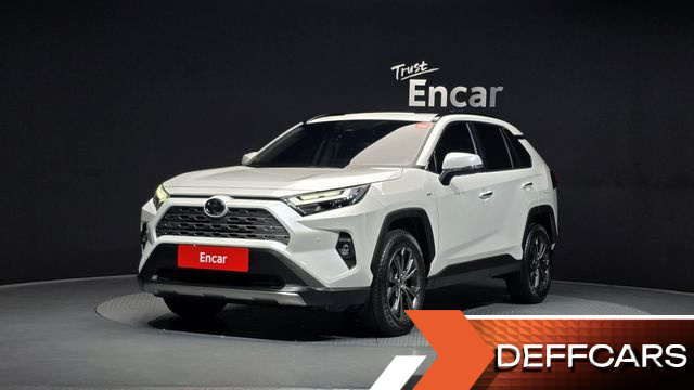 Toyota RAV4 2,5 4WD Hybrid LTD купить на сайте DeffCars