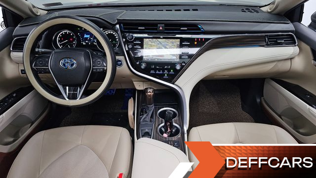 Toyota CAMRY 2.5 купить на сайте DeffCars