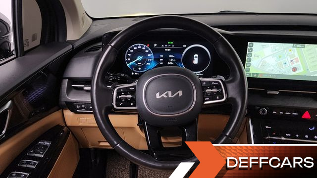 Kia CARNIVAL Gasoline 7-Seater Signature купить на сайте DeffCars