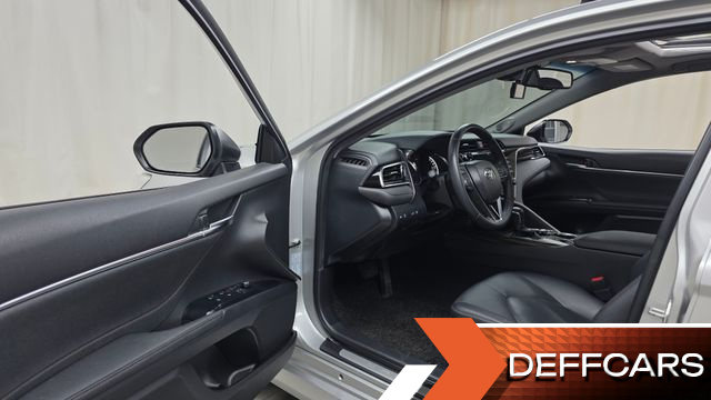Toyota CAMRY 2.5 купить на сайте DeffCars