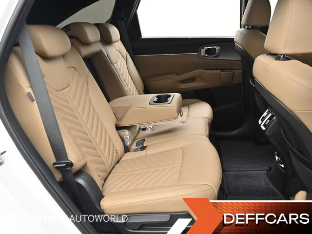 Kia SORENTO Gasoline 2.5T 4WD Signature купить на сайте DeffCars