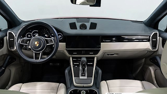 Porsche CAYENNE 3.0 купить на сайте DeffCars