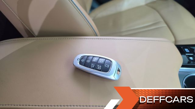 Hyundai SONATA Inspiration купить на сайте DeffCars