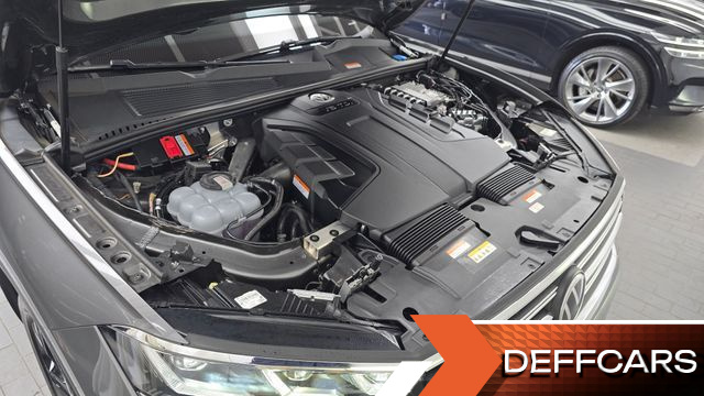 Volkswagen TOUAREG 3.0 TDI Prestige купить на сайте DeffCars