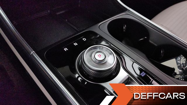 Kia CARNIVAL HEV 9seater Gravity купить на сайте DeffCars