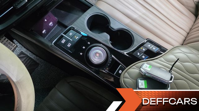 Kia K8 3.5 Gasoline 2WD Signature купить на сайте DeffCars
