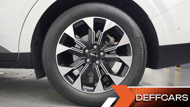 Kia CARNIVAL Diesel 7-Seater Signature купить на сайте DeffCars