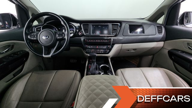Kia CARNIVAL 9-Seater Noblesse Special купить на сайте DeffCars
