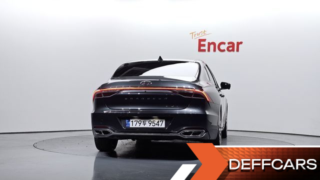 Hyundai GRANDEUR 2.5 Calligraphy купить на сайте DeffCars