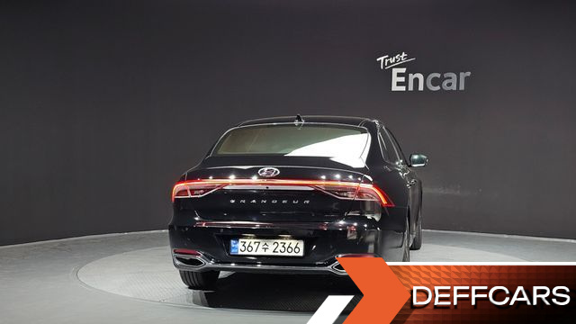Hyundai GRANDEUR 2.5 Premium Choice купить на сайте DeffCars