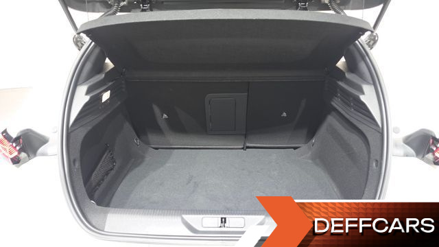 Peugeot 308 1.5 BlueHDi GT купить на сайте DeffCars