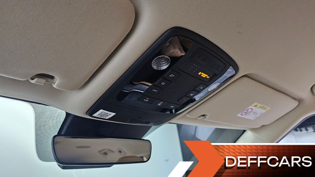 Kia CARNIVAL 9-Seater Noblesse купить на сайте DeffCars