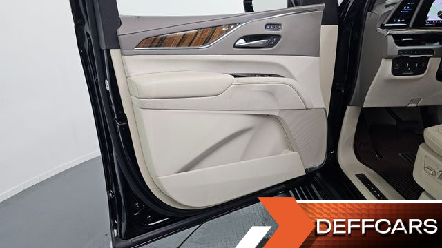 Cadillac ESCALADE 6.2 ESV ESV Premium Luxury Platinum купить на сайте DeffCars