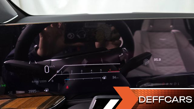 Cadillac ESCALADE 6.2 ESV ESV Sports Platinum купить на сайте DeffCars