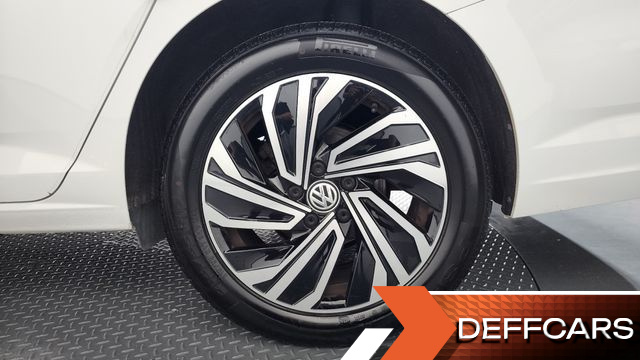 Volkswagen JETTA 1.4 TSI Prestige купить на сайте DeffCars