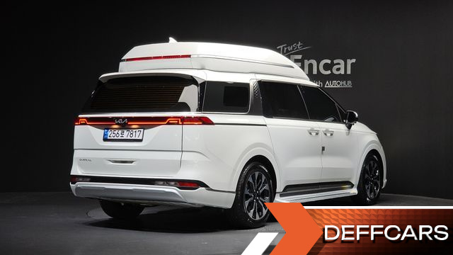Kia CARNIVAL 9-Seater Hi-Limousine Signature купить на сайте DeffCars