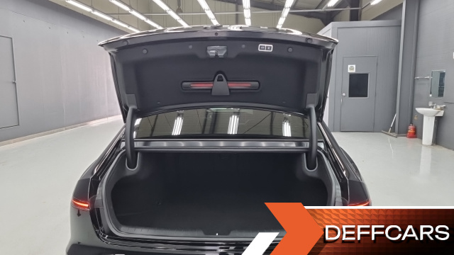 Hyundai GRANDEUR 2,5 Gasoline 2WD Calligraphy купить на сайте DeffCars