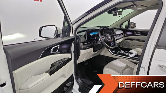 Kia CARNIVAL 7-Seater Signature купить на сайте DeffCars