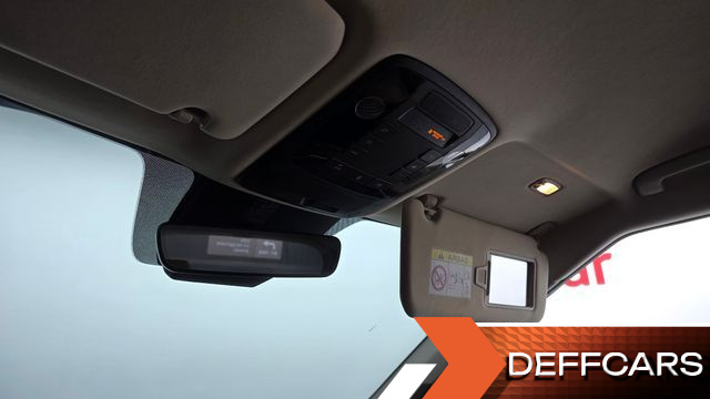 Kia CARNIVAL 9-Seater Signature купить на сайте DeffCars