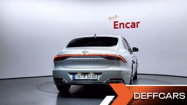 Hyundai GRANDEUR 3.3 Calligraphy купить на сайте DeffCars