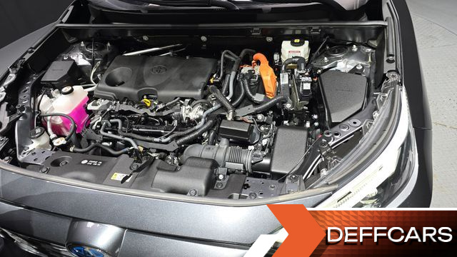 Toyota RAV4 2,5 4WD Hybrid LTD купить на сайте DeffCars