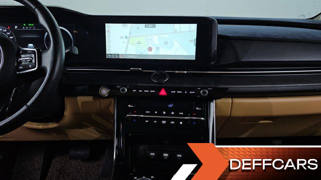 Kia CARNIVAL 9-Seater Signature купить на сайте DeffCars
