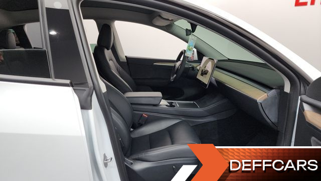 Tesla MODEL Y RWD купить на сайте DeffCars