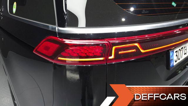 Kia CARNIVAL 9-Seater Signature купить на сайте DeffCars