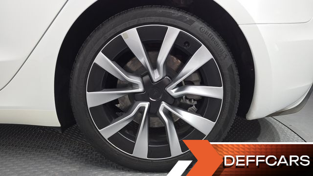 Tesla MODEL 3 Long Range AWD купить на сайте DeffCars