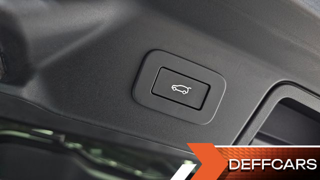 Land Rover RANGE ROVER VELAR 3.0 P400 Dynamic HSE купить на сайте DeffCars