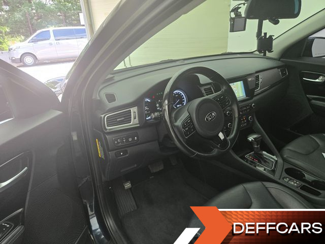 Kia NIRO Prestige купить на сайте DeffCars