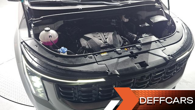 Kia CARNIVAL Gasoline 7-Seater Gravity купить на сайте DeffCars