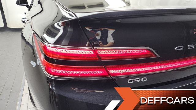 Genesis G90 3.3 T AWD Premium Luxury купить на сайте DeffCars
