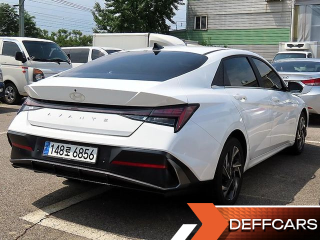 Hyundai AVANTE 1.6 Inspiration купить на сайте DeffCars