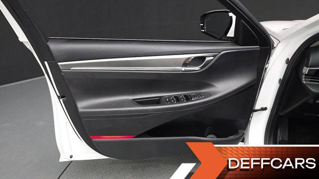 Hyundai GRANDEUR 2.5 Le Blanc купить на сайте DeffCars