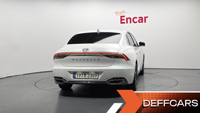 Hyundai GRANDEUR Le Blanc купить на сайте DeffCars