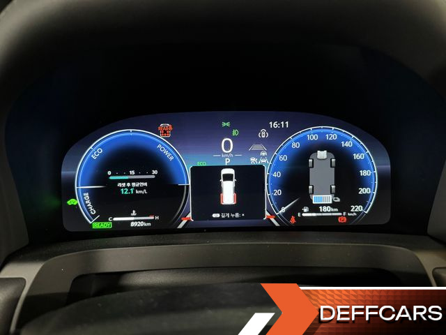 Toyota ALPHARD 2.5 HEV Executive AWD купить на сайте DeffCars