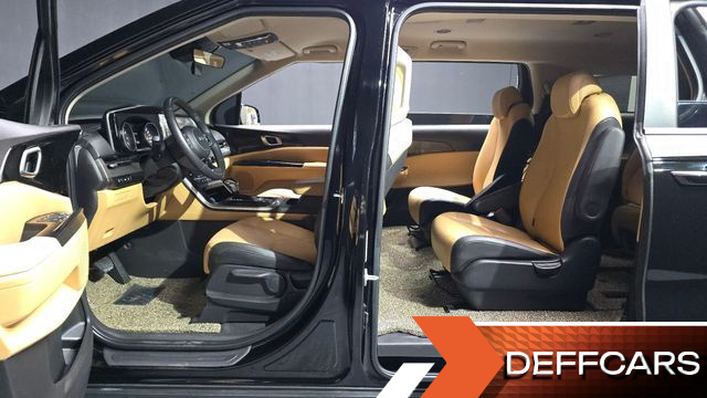 Kia CARNIVAL Gasoline 9-Seater Prestige купить на сайте DeffCars