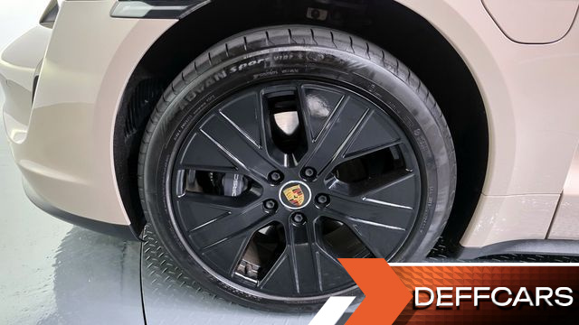 Porsche TAYCAN Base купить на сайте DeffCars