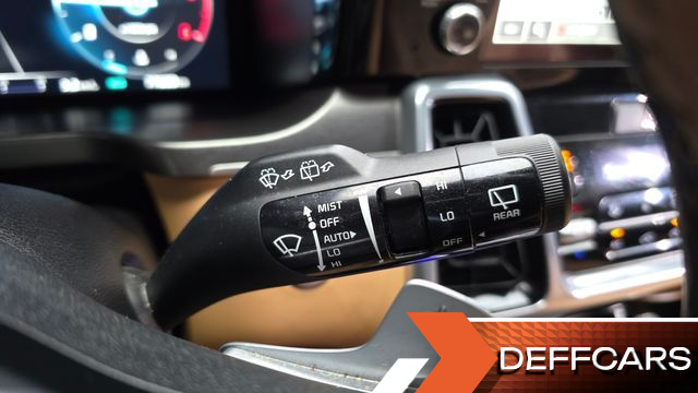 Kia SORENTO Diesel 2.2 4WD Signature купить на сайте DeffCars