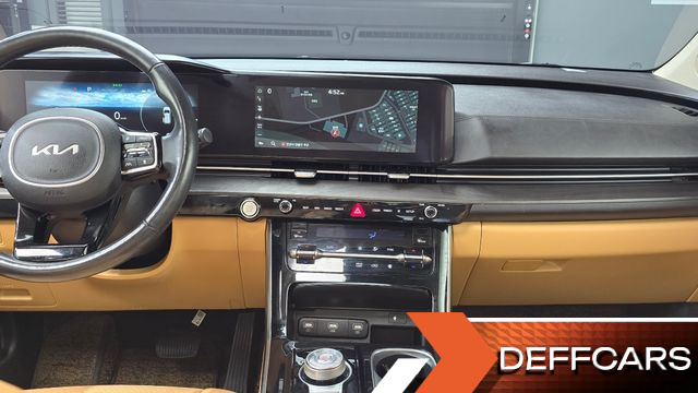 Kia CARNIVAL 9-Seater Signature купить на сайте DeffCars