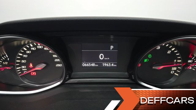 Peugeot 308 1.6 BlueHDi Allure купить на сайте DeffCars