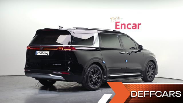 Kia CARNIVAL 7-Seater Signature купить на сайте DeffCars
