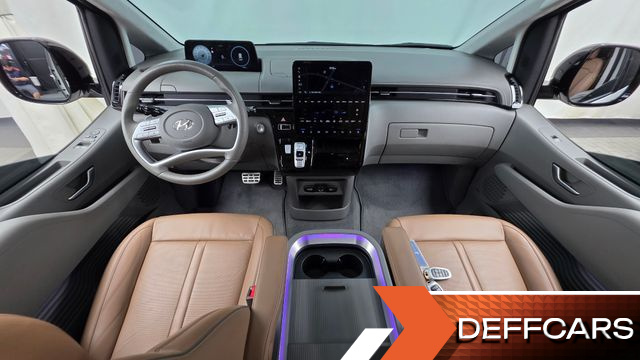 Hyundai STARIA L3.5 Lounge 9-Seater Inspiration купить на сайте DeffCars
