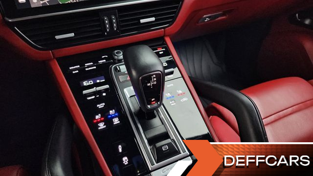 Porsche CAYENNE 3.0 PLATINUM EDITION купить на сайте DeffCars
