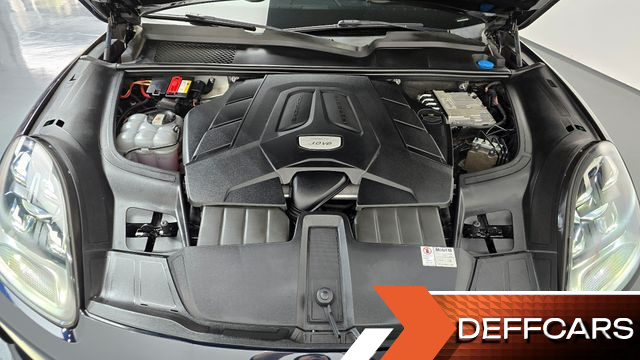 Porsche CAYENNE 3.0 купить на сайте DeffCars